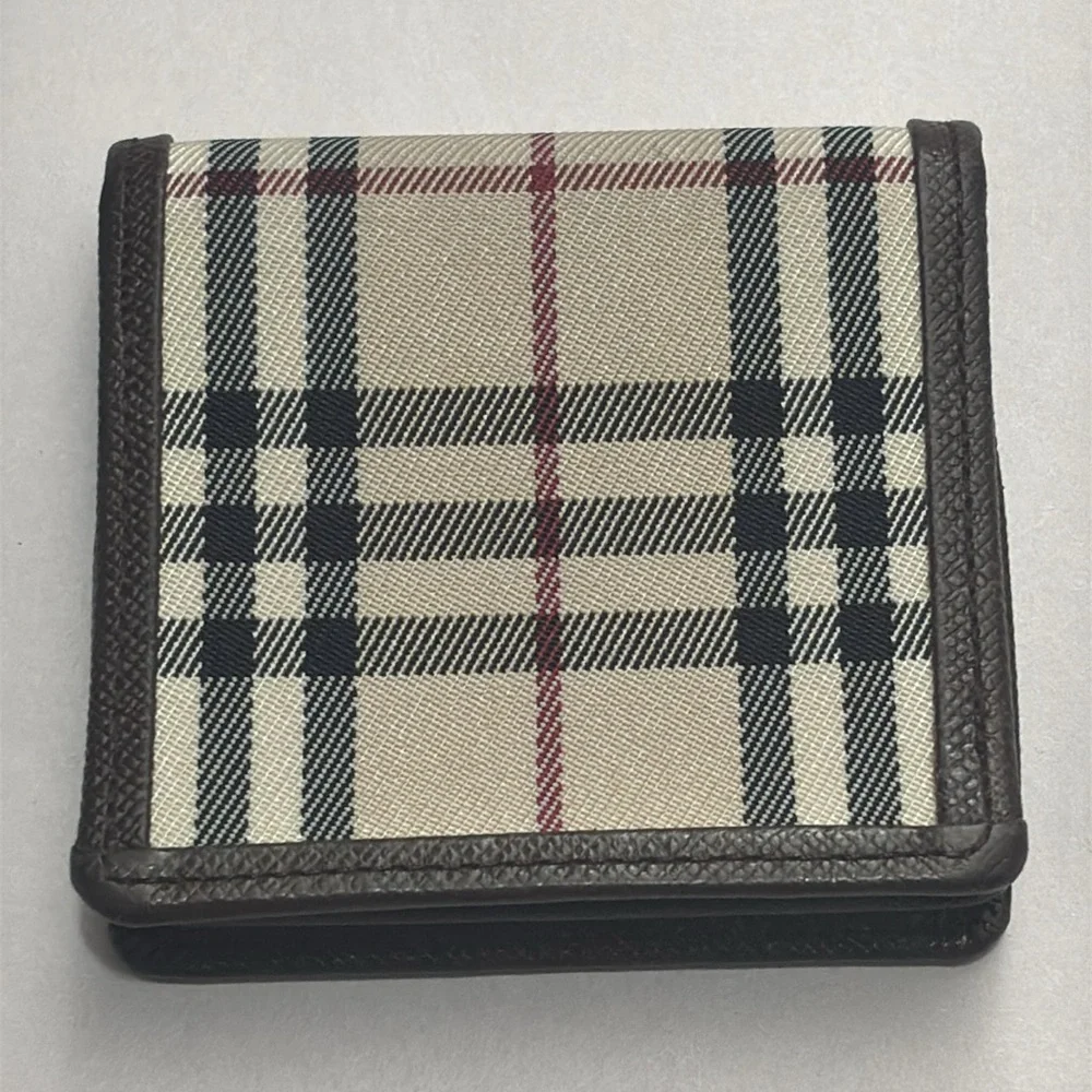 BURBERRY RARE COIN POUCH - Picture 2 of 9